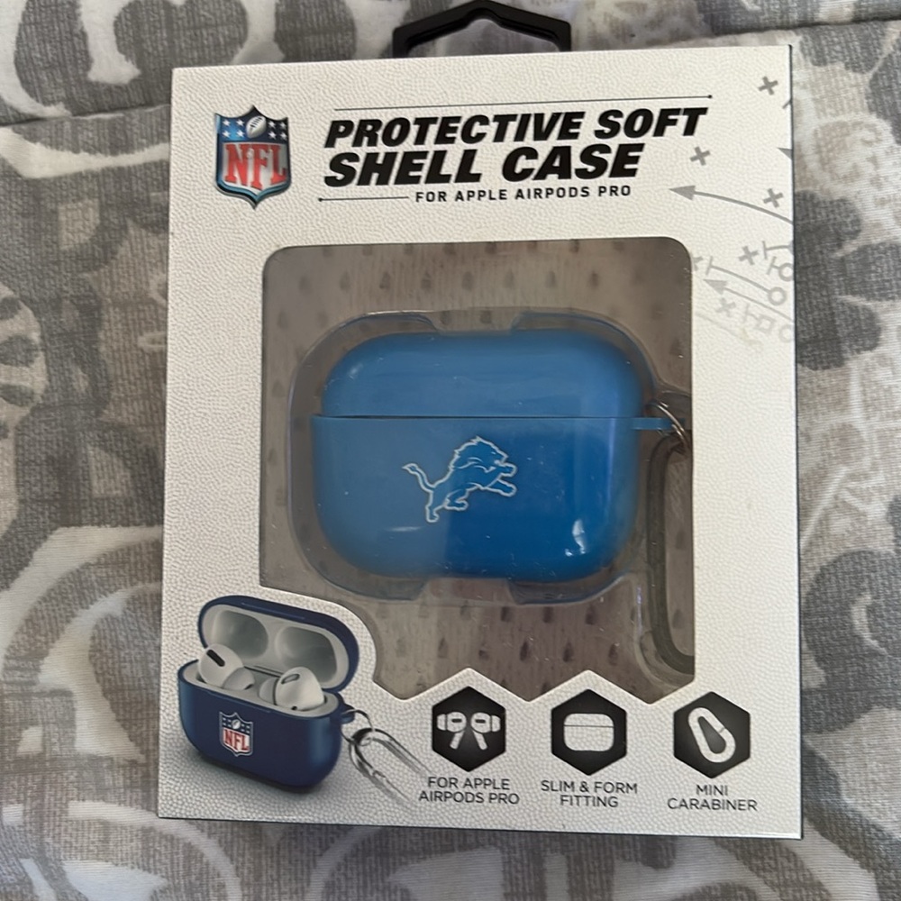NFL - Picture 5 of 8
